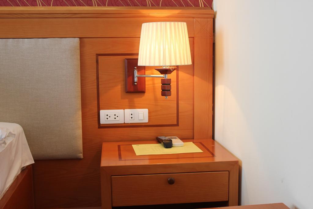 Hanoi Legacy Hotel - Hoan Kiem Extérieur photo
